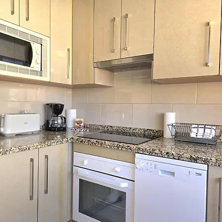 Tranquil Oasis 2 Bedroom Coastal Getaway By Namaste Elite Daire *