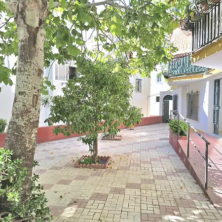 Tranquil Oasis 2 Bedroom Coastal Getaway By Namaste Elite Daire Torremolinos